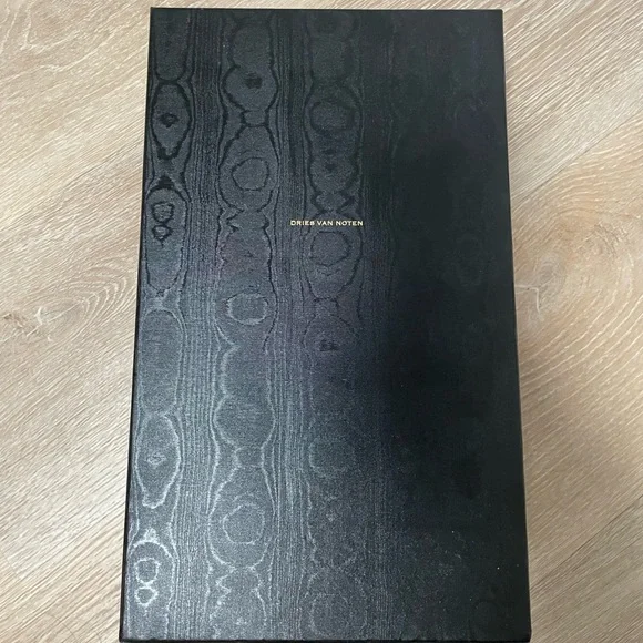 Dries Van Noten Green and Yellow Lace Up Sneakers - Picture 2 of 3